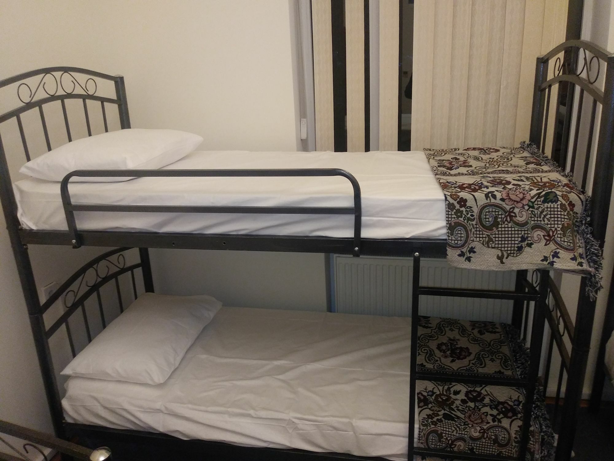 Europe Pak Hostel Баку Екстер'єр фото